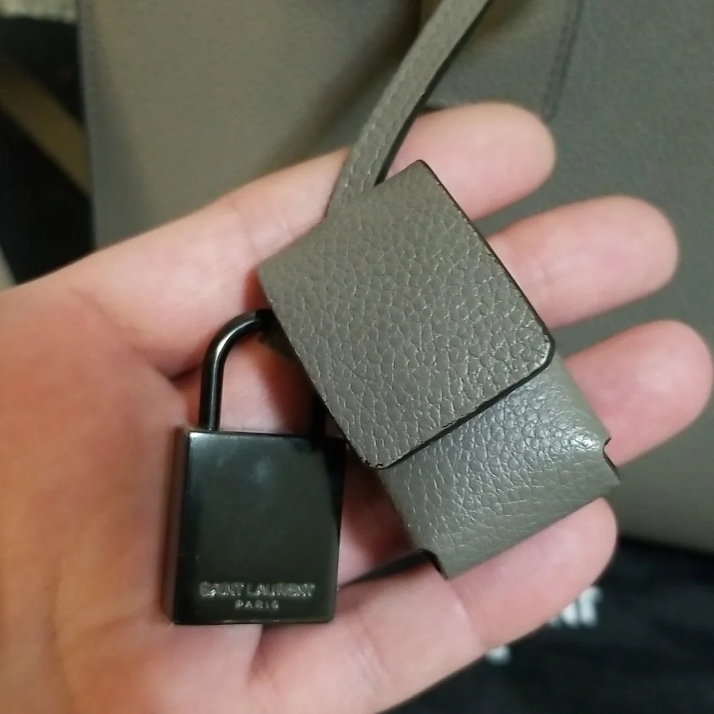 HOSTPICK!!! Saint Laurent Nano Sac De Jour - Picture 14 of 17